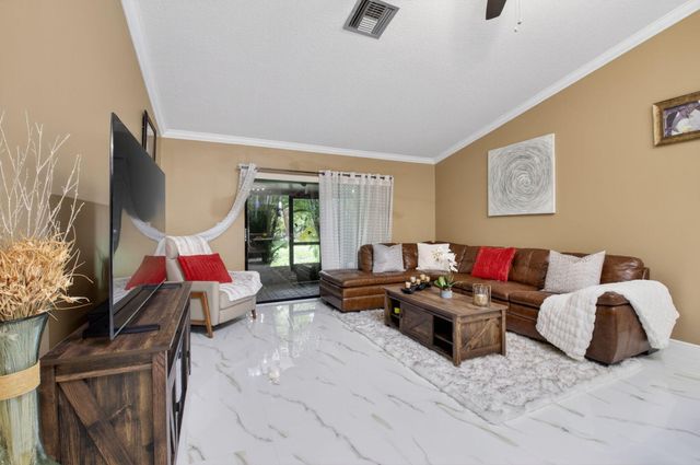 22602 Vistawood Way, Boca Raton, FL 33428