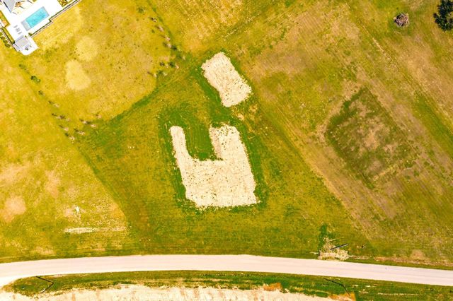 264 Bull Run Rd, Schriever, LA 70359