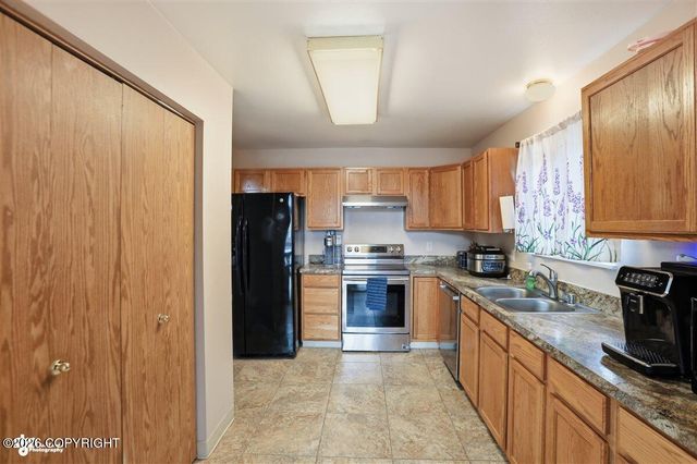8747 Brookridge Drive, Anchorage, AK 99504