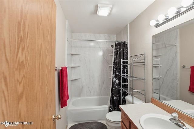 8747 Brookridge Drive, Anchorage, AK 99504