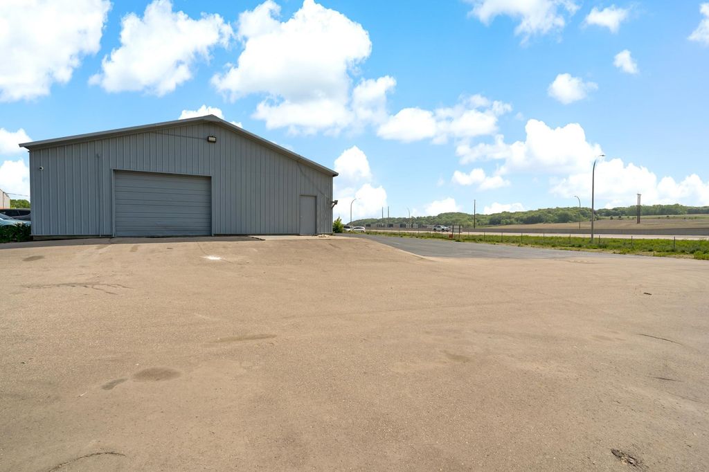 12525 & 12541 Weckman Road, Shakopee, MN 55379 — photo 5