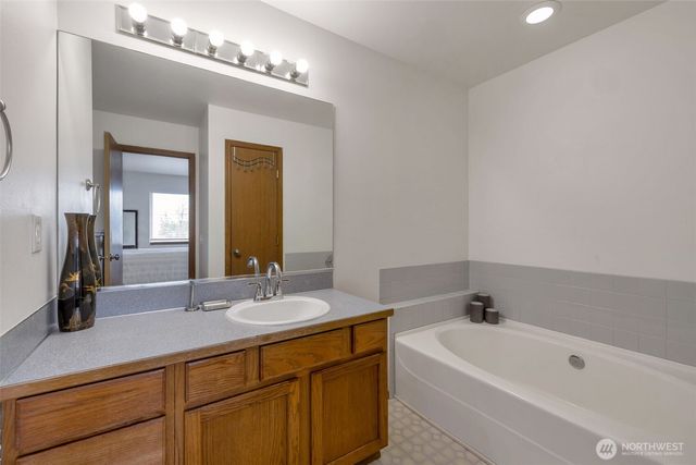 4622 S 73rd Street Ct, Tacoma, WA 98409