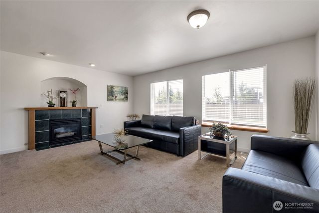 4622 S 73rd Street Ct, Tacoma, WA 98409
