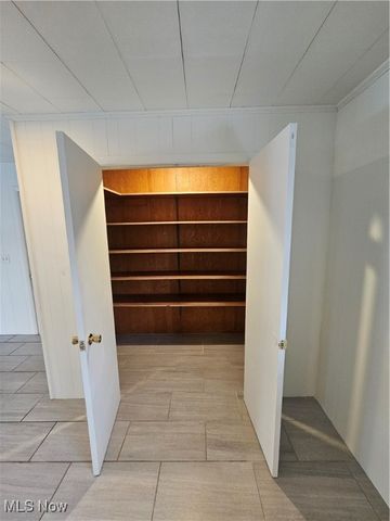 3030 Green Acres Drive, Youngstown, OH 44505