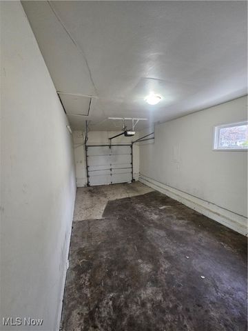 3030 Green Acres Drive, Youngstown, OH 44505