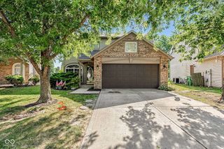 6723 Wimbledon Drive, Zionsville, IN 46077