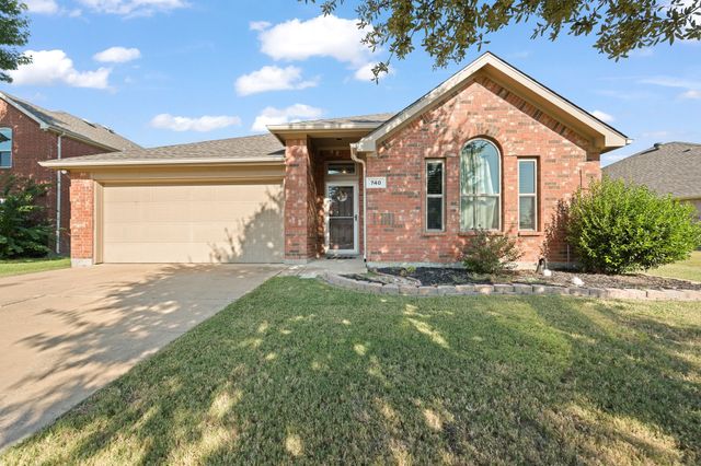 740 W Bend Boulevard, Burleson, TX 76028