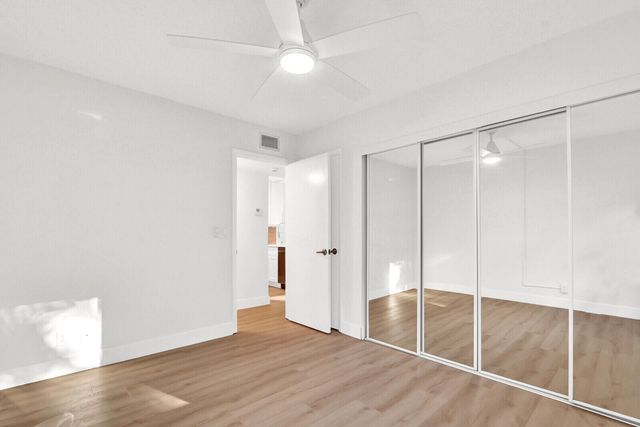 3402 Gardens East Drive 19a, Palm Beach Gardens, FL 33410