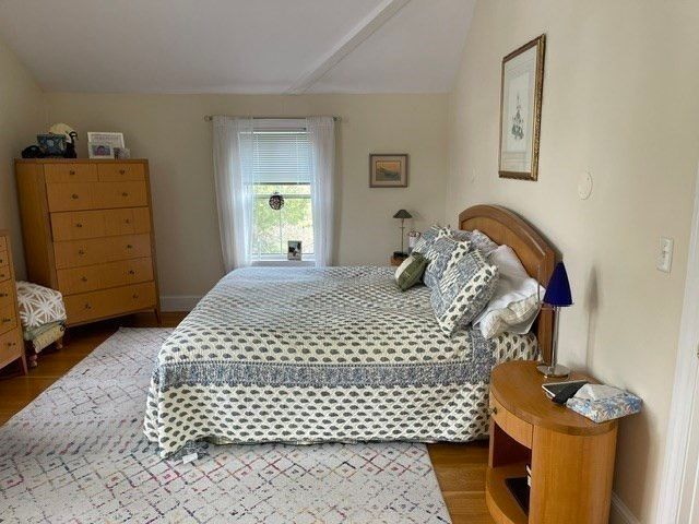 71 Abbottsford, Brookline, MA 02446