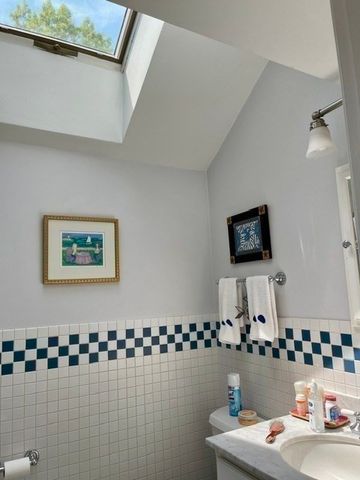 71 Abbottsford, Brookline, MA 02446