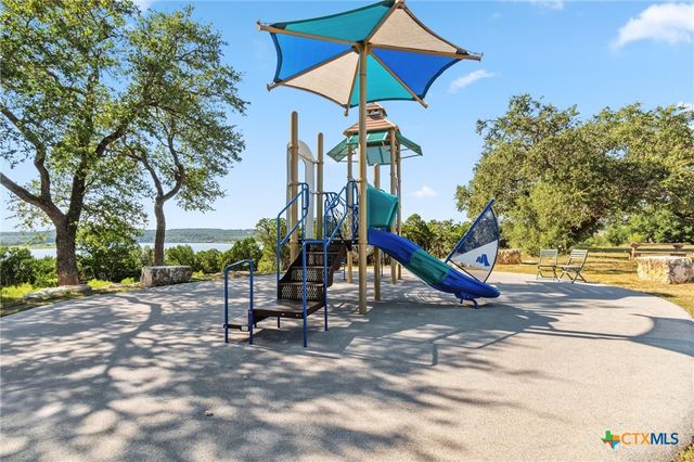 8424 Red Bottle Brush Road, Lago Vista, TX 78645