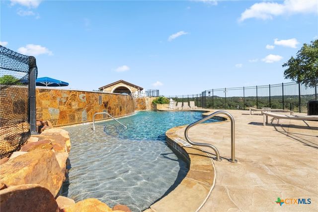 8424 Red Bottle Brush Road, Lago Vista, TX 78645