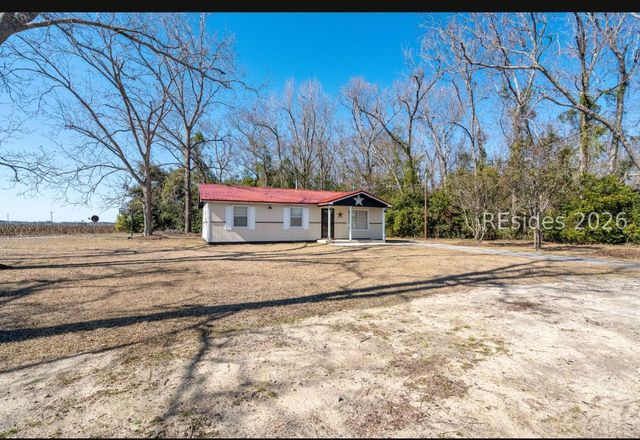 1076 Aiken Ave S, Fairfax, SC 29827
