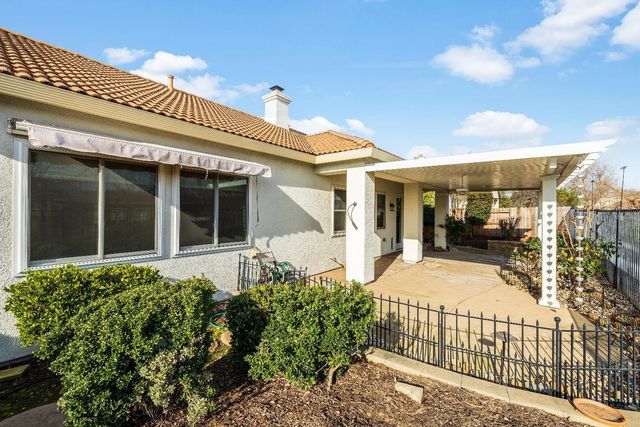 6031 Creekberry Way, El Dorado Hills, CA 95762