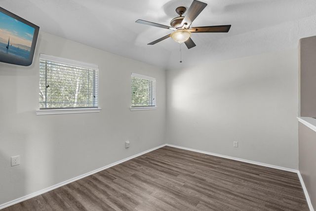 6404 Kale Court, Pearland, TX 77584