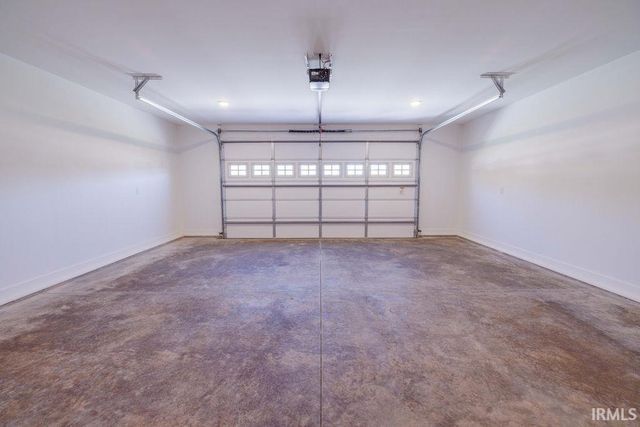 534 Dogwood E Court, Spencer, IN 47460