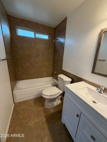 909 E Escuda Drive, Phoenix, AZ 85024