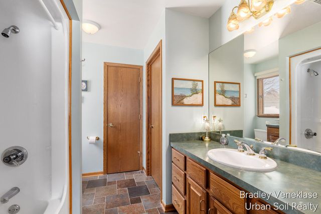 4760 Crescent Drive, Hudsonville, MI 49426