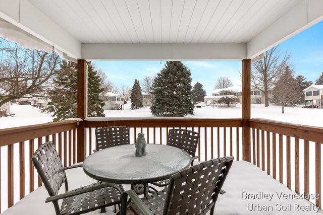 4760 Crescent Drive, Hudsonville, MI 49426