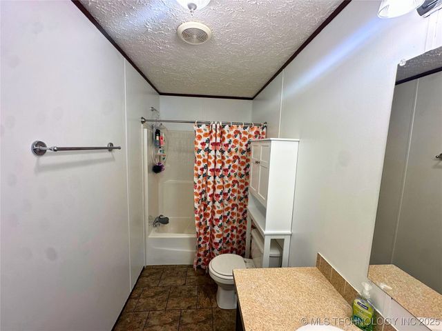 113711 N 4203 Road, Checotah, OK 74426