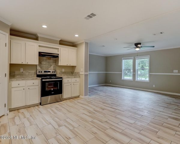 11314 DEERWOOD Circle, Macclenny, FL 32063