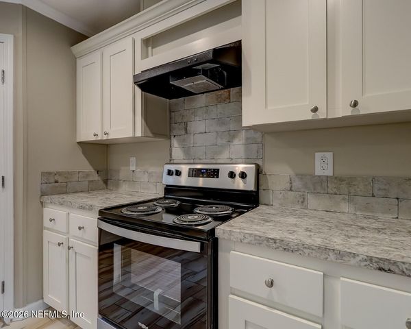 11314 DEERWOOD Circle, Macclenny, FL 32063