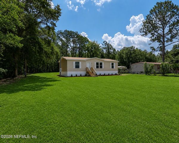 11314 DEERWOOD Circle, Macclenny, FL 32063