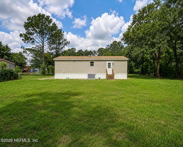 11314 DEERWOOD Circle, Macclenny, FL 32063