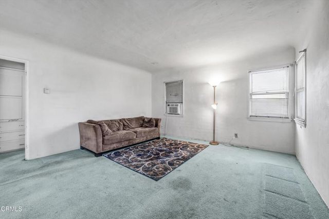 8254 Oswego Street, Sunland, CA 91040