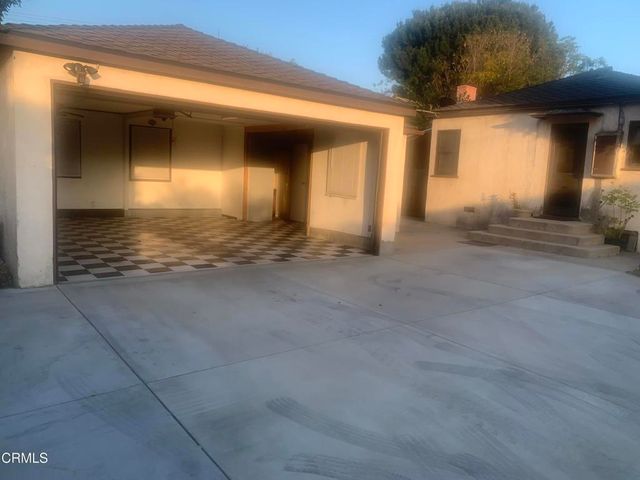 8254 Oswego Street, Sunland, CA 91040