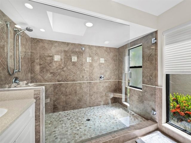 2101 HARBOURSIDE DRIVE 1103, Longboat Key, FL 34228