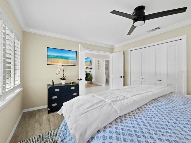 2101 HARBOURSIDE DRIVE 1103, Longboat Key, FL 34228