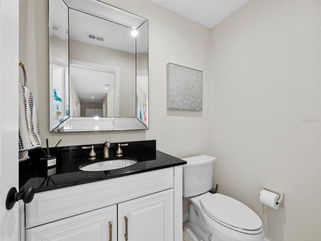 2101 HARBOURSIDE DRIVE 1103, Longboat Key, FL 34228
