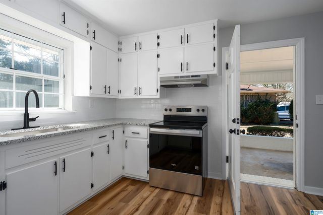 610 MOUNTAIN DRIVE, Birmingham, AL 35206