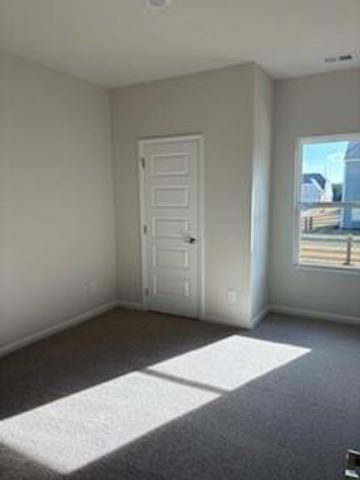 127 Lavender Circle, Calhoun, GA 30701