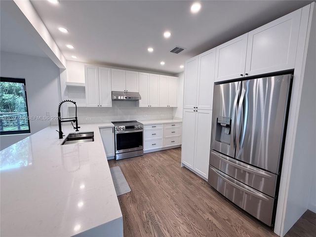 1414 Messina Avenue, Coral Gables, FL 33134