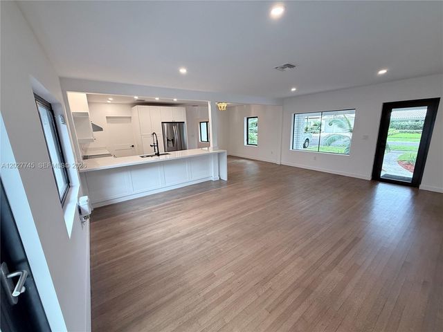 1414 Messina Avenue, Coral Gables, FL 33134
