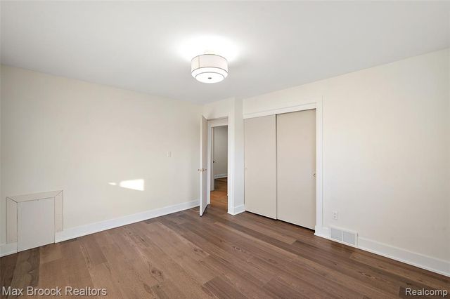 34909 W Chicago Street, Livonia, MI 48150