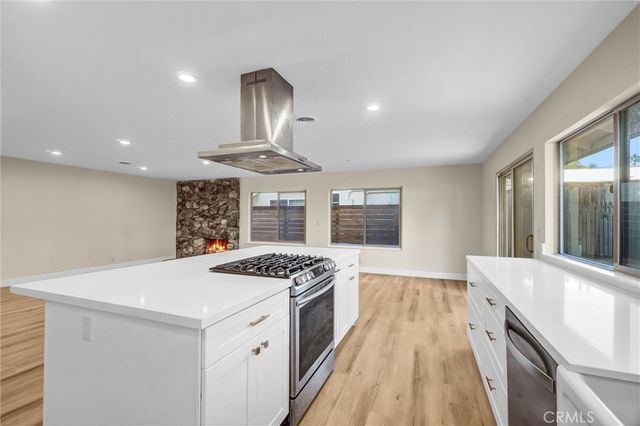 3157 Cork, Costa Mesa, CA 92626