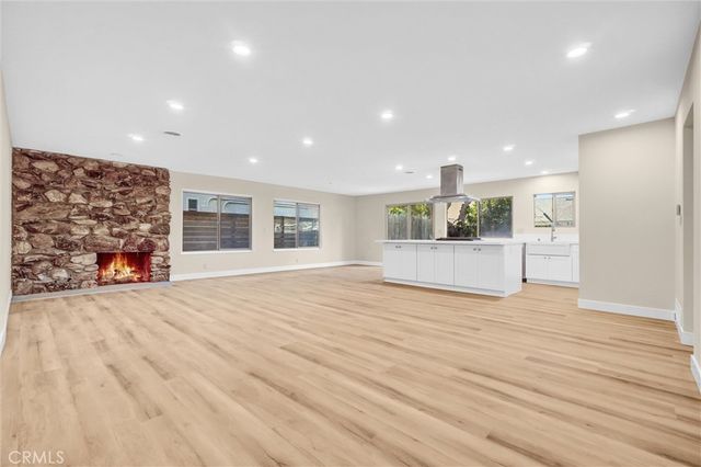 3157 Cork, Costa Mesa, CA 92626