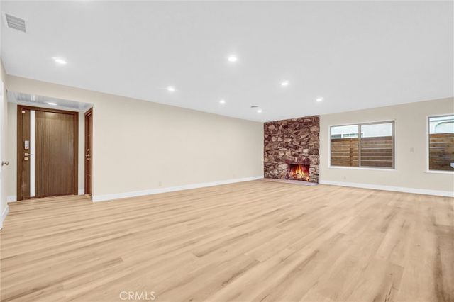 3157 Cork, Costa Mesa, CA 92626