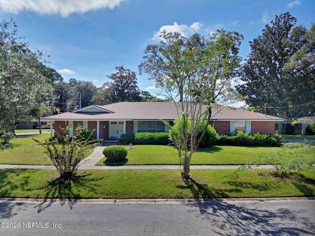 1207 JAMAICA Court, Jacksonville, FL 32216