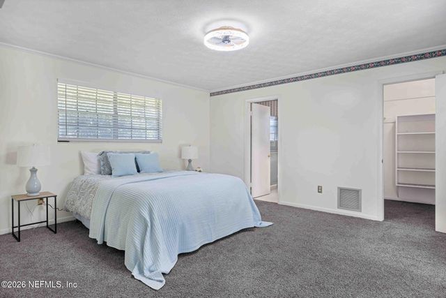 1207 JAMAICA Court, Jacksonville, FL 32216