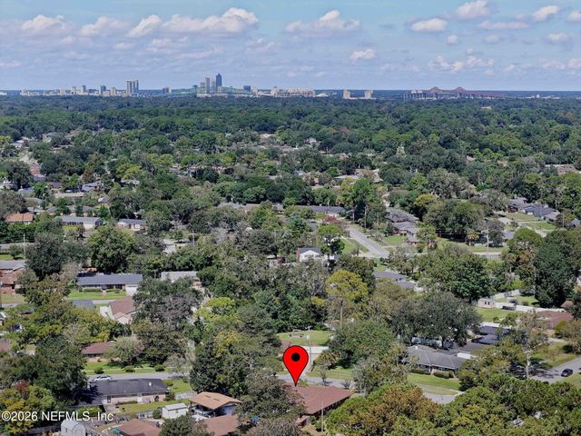 1207 JAMAICA Court, Jacksonville, FL 32216
