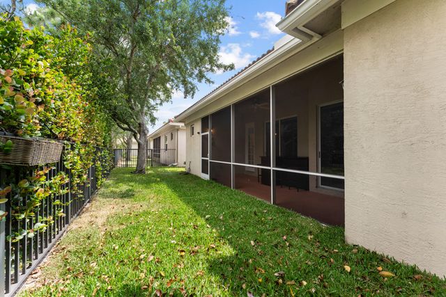 2345 Curley Cut, West Palm Beach, FL 33411