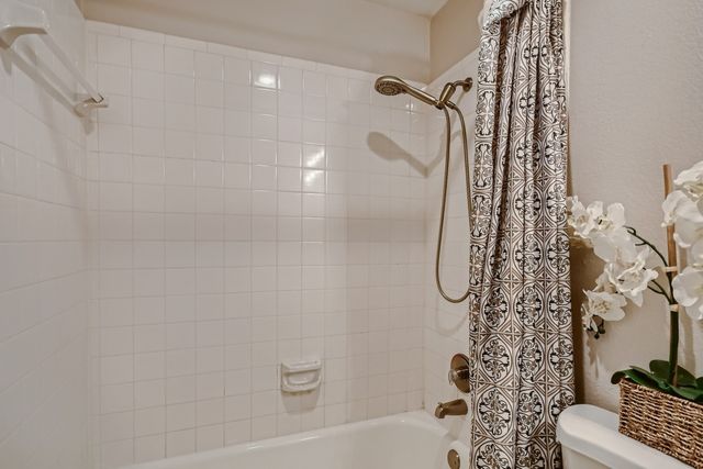 627 Meadowbrook Street, Allen, TX 75002