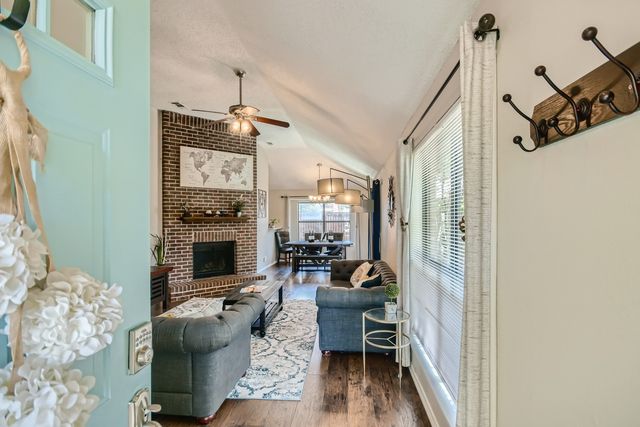 627 Meadowbrook Street, Allen, TX 75002