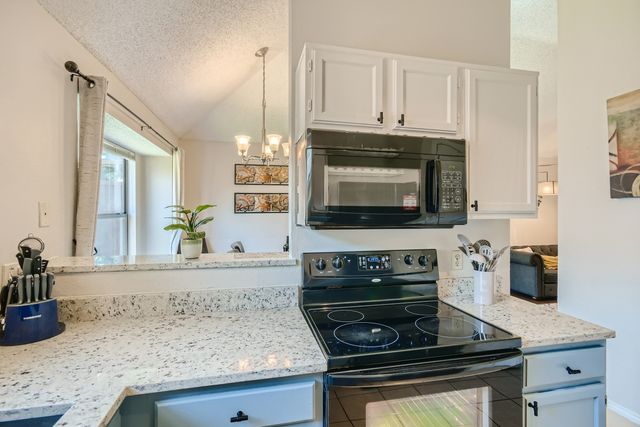627 Meadowbrook Street, Allen, TX 75002