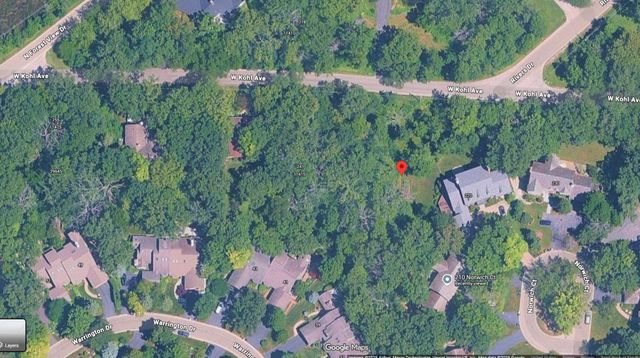 233 Kohl Avenue, Lake Bluff, IL 60044