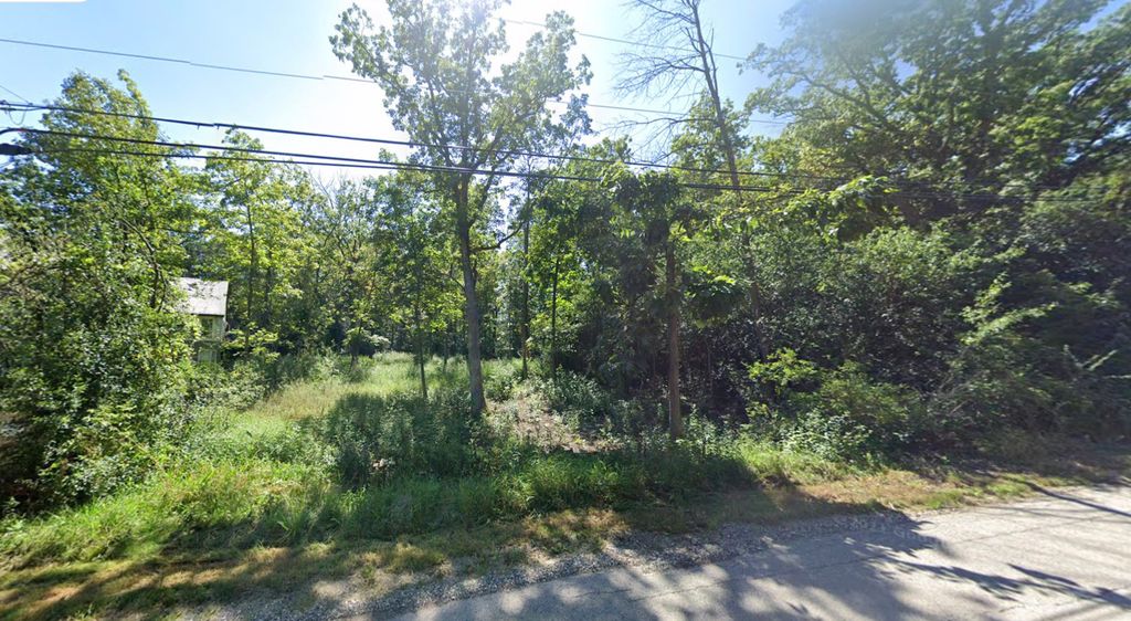 233 Kohl Avenue, Lake Bluff, IL 60044